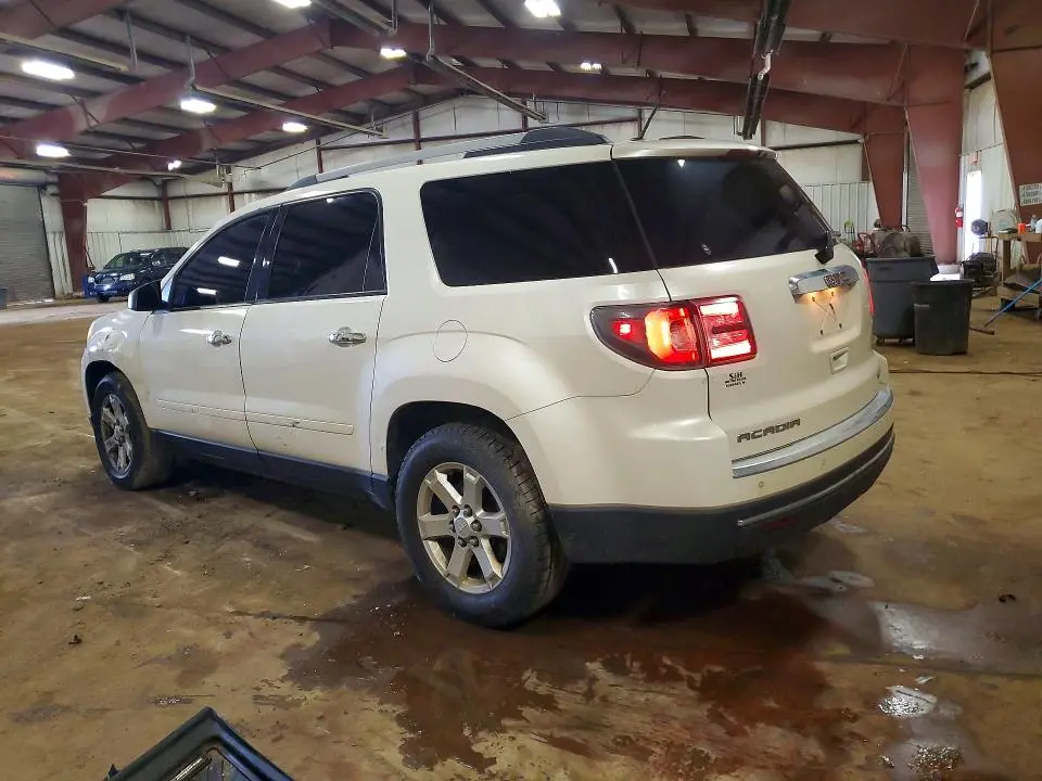 2015 GMC ACADIA SLE  