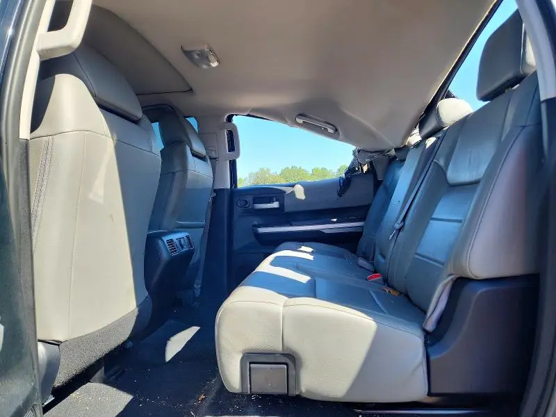 2016 TOYOTA TUNDRA CREWMAX LIMITED  