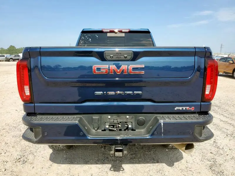 2022 GMC SIERRA K2500 AT4  