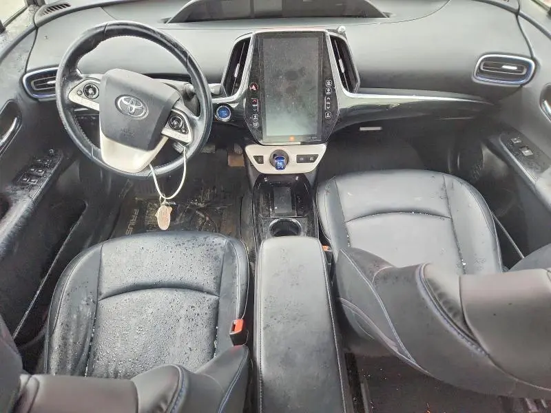 2018 TOYOTA PRIUS FOUR TOURING  