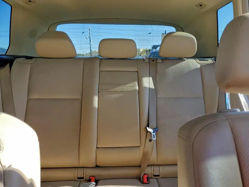 2011 MERCEDES-BENZ GLK 350  