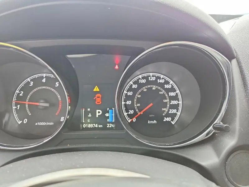 2025 MITSUBISHI RVR SE  