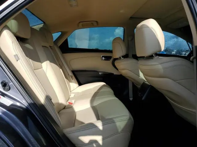 2016 TOYOTA AVALON XLE  