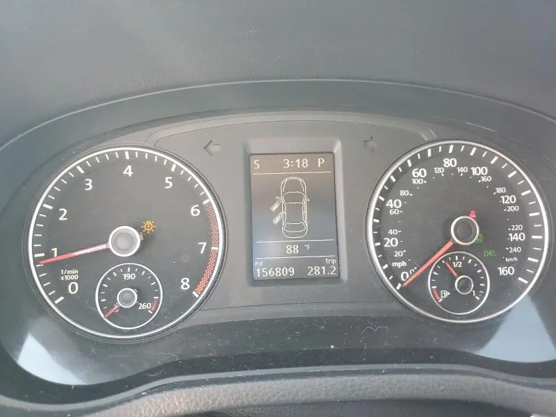 2013 VOLKSWAGEN PASSAT SE  