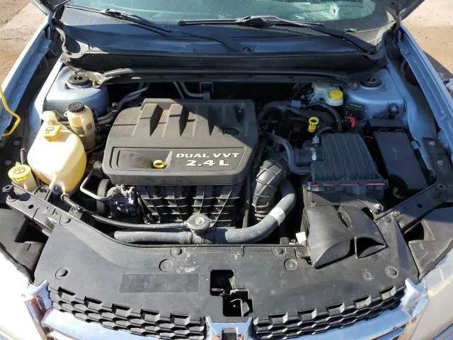 2013 DODGE AVENGER SE  