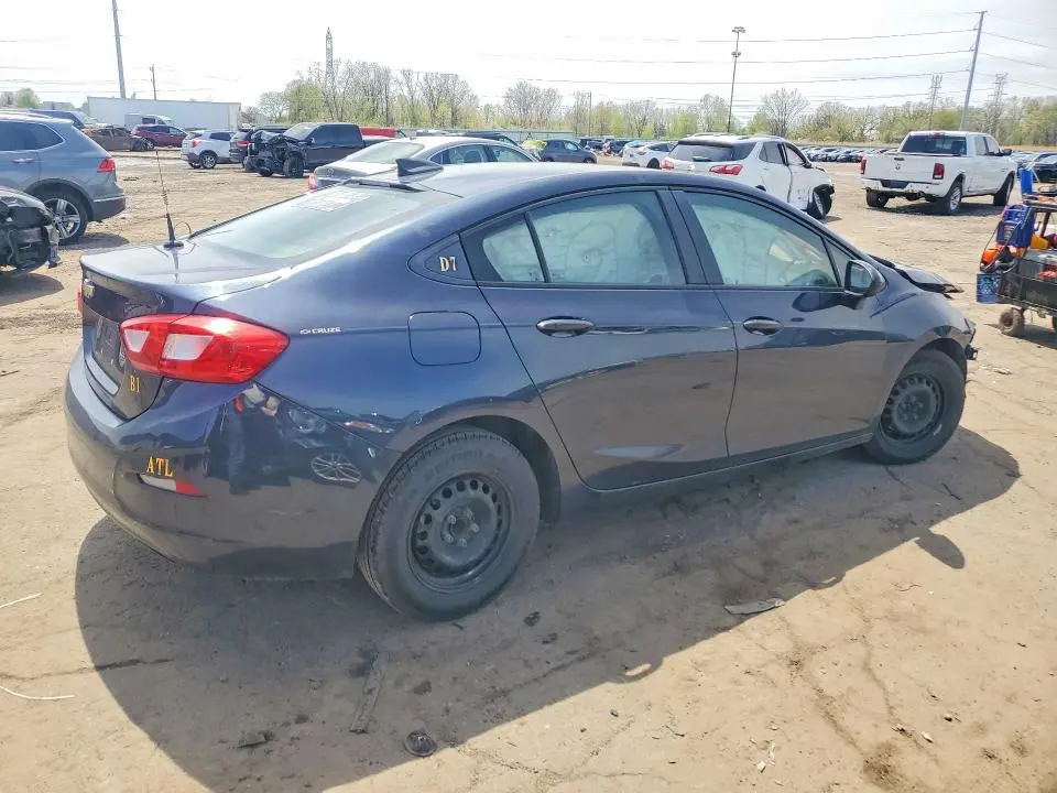 2016 CHEVROLET CRUZE LS  