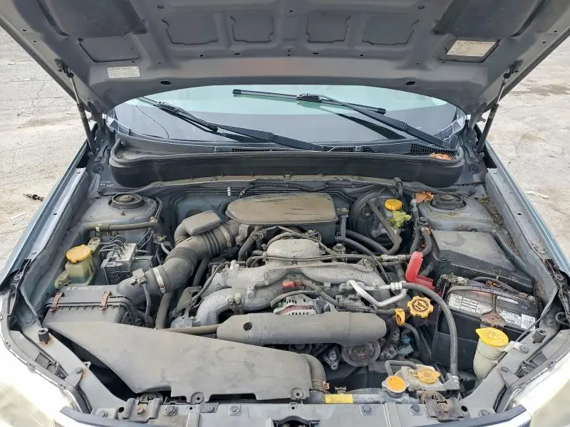 2010 SUBARU FORESTER XS  