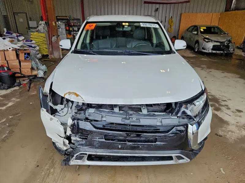 2019 MITSUBISHI OUTLANDER SE  