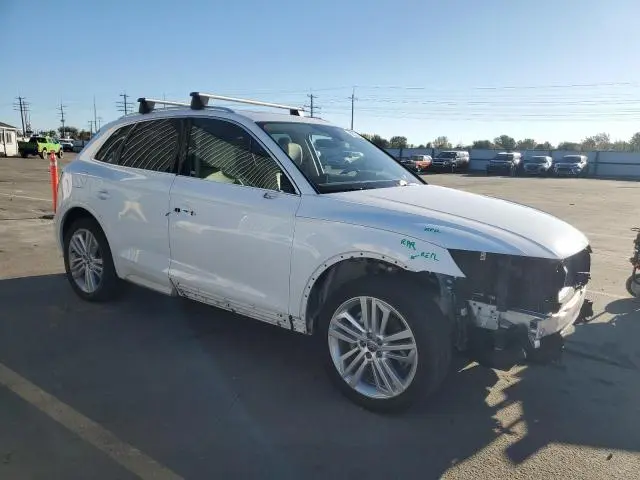 2020 AUDI Q5 PREMIUM PLUS  