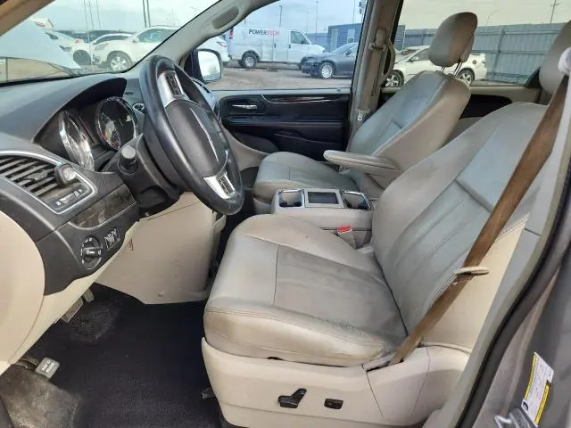 2013 CHRYSLER TOWN & COUNTRY TOURING  