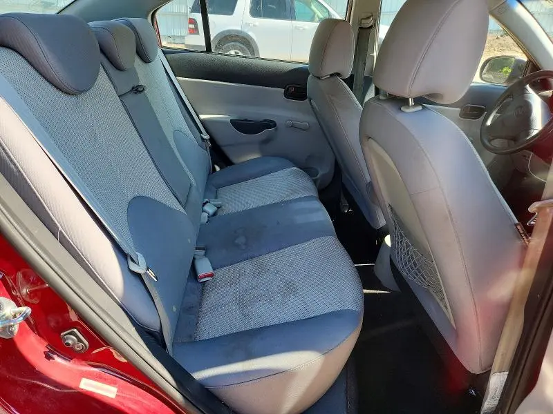 2010 HYUNDAI ACCENT GLS  