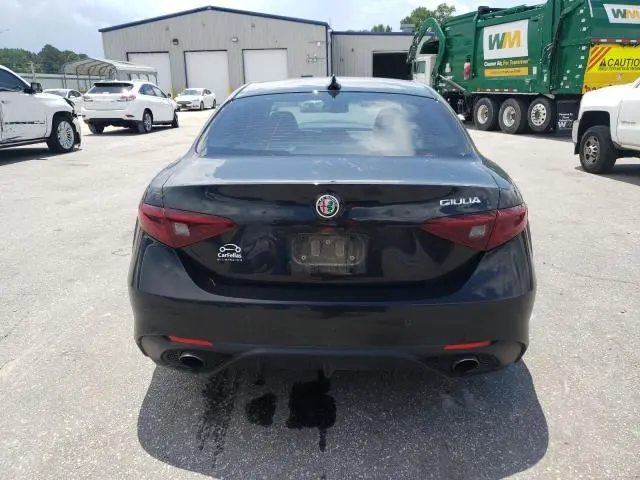 2017 ALFA ROMEO GIULIA TI  