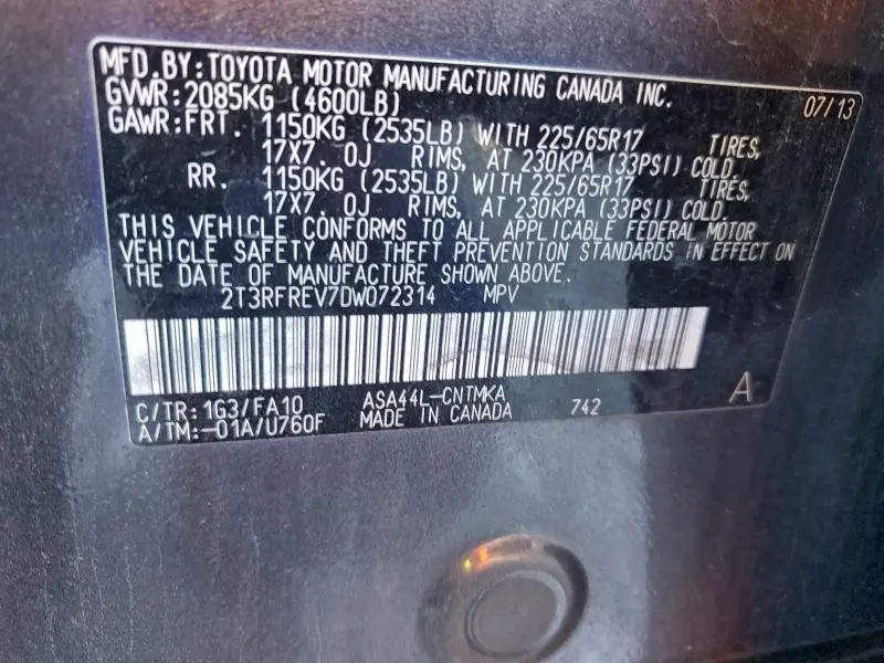 2013 TOYOTA RAV4 XLE  