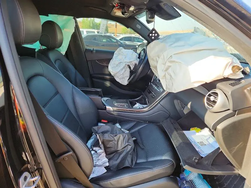 2021 MERCEDES-BENZ GLC 300 4MATIC  