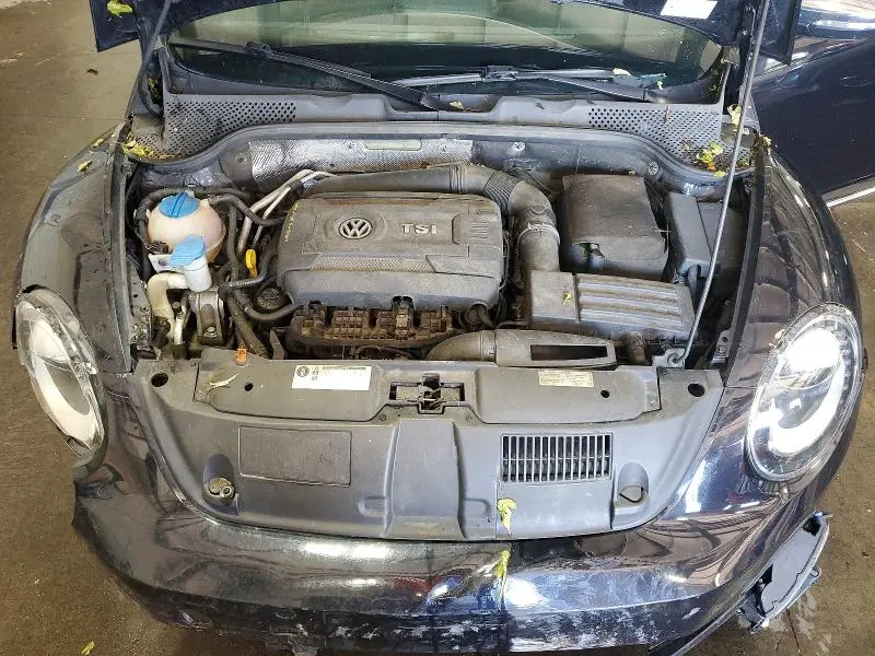 2013 VOLKSWAGEN BEETLE TURBO  