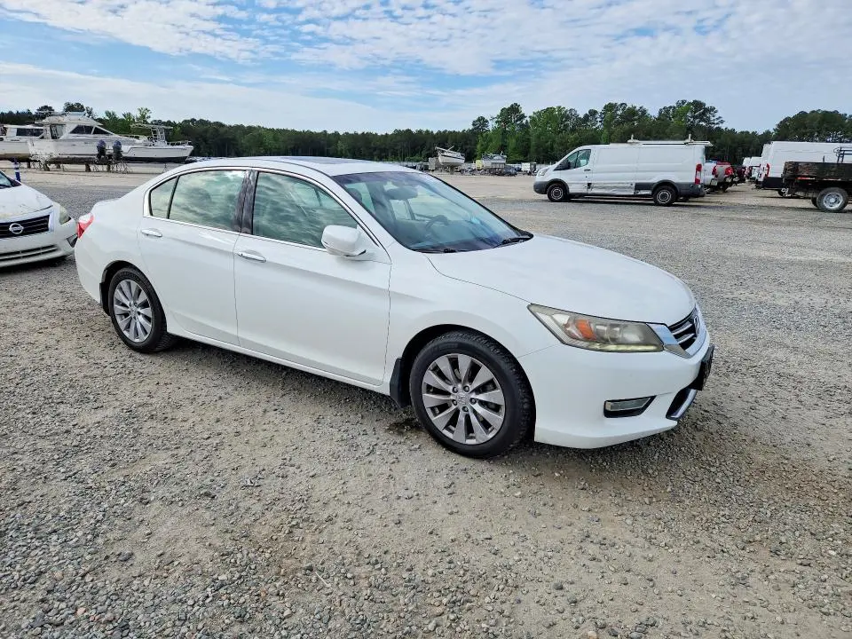 2013 HONDA ACCORD TOURING  