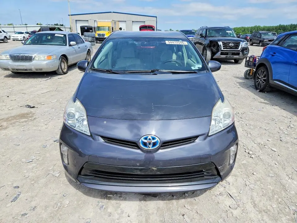 2015 TOYOTA PRIUS THREE  