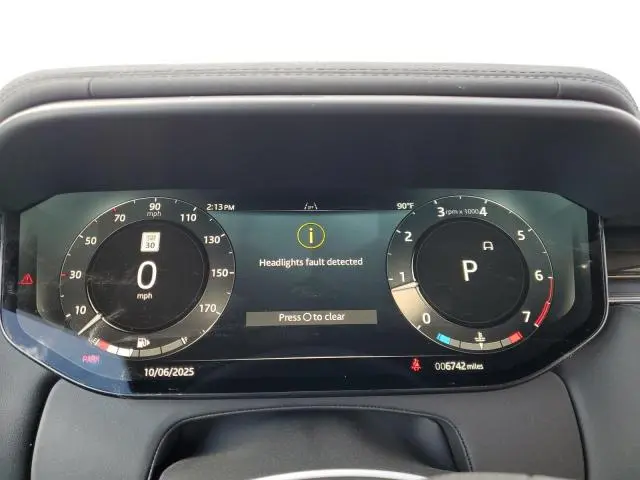 2025 LAND ROVER RANGE ROVER SPORT DYNAMIC SE  