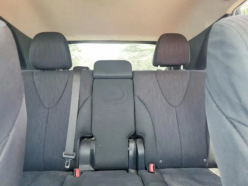 2013 TOYOTA VENZA LE  