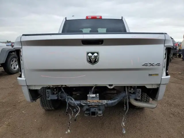 2016 RAM 1500 ST  