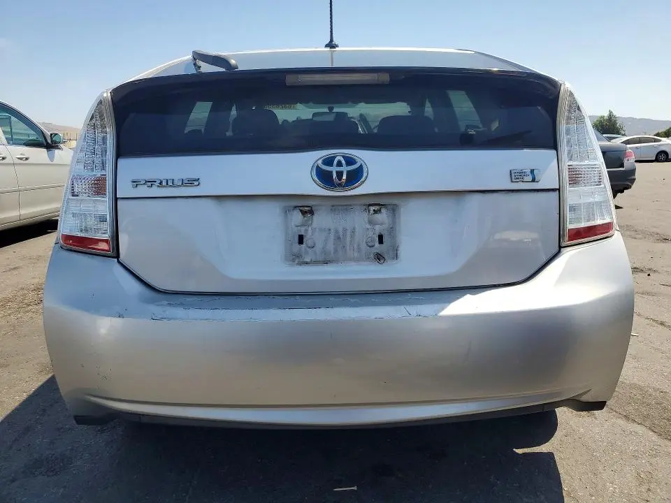 2010 TOYOTA PRIUS II  