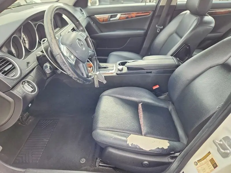 2012 MERCEDES-BENZ C 250  