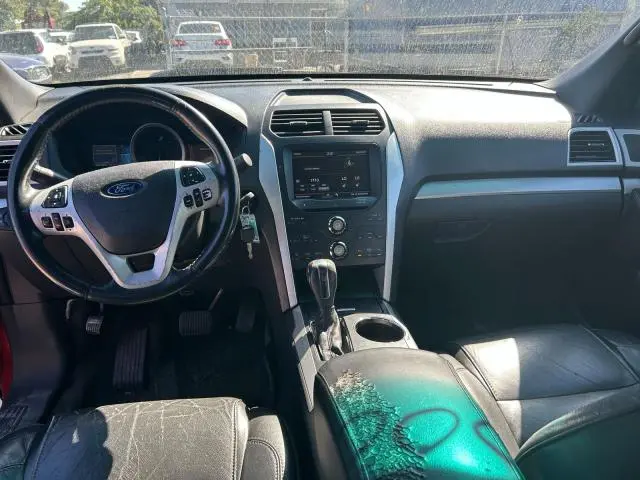 2011 FORD EXPLORER XLT  