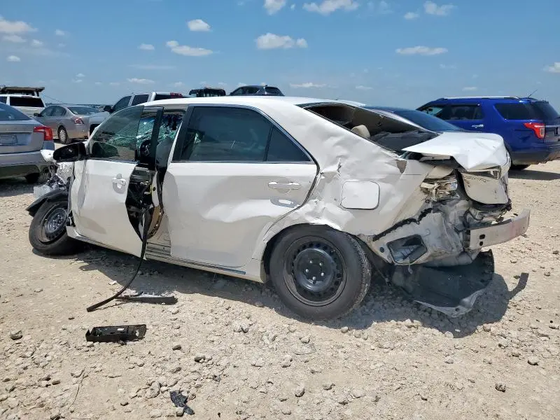 2012 TOYOTA CAMRY HYBRID  