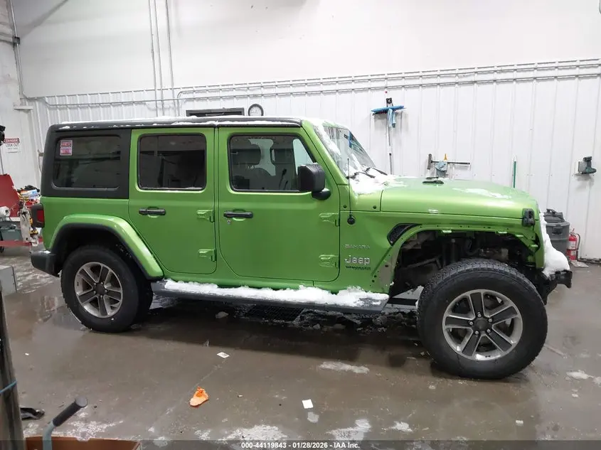 2020 JEEP WRANGLER UNLIMITED SAHARA 4X4