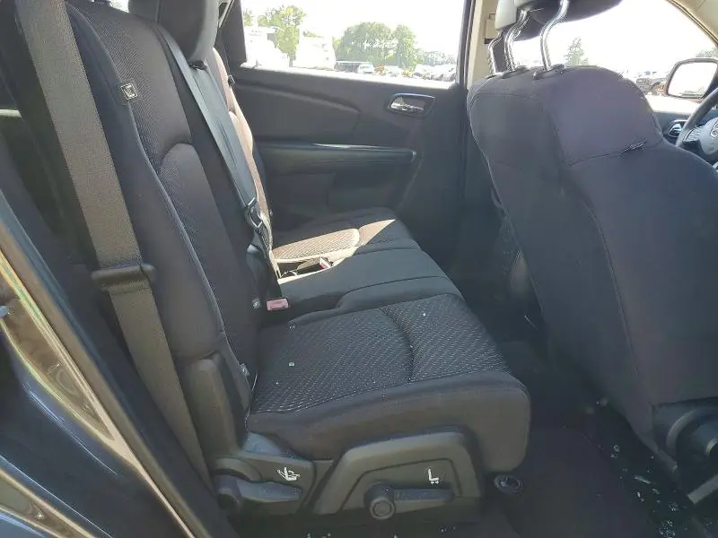 2014 DODGE JOURNEY SE  