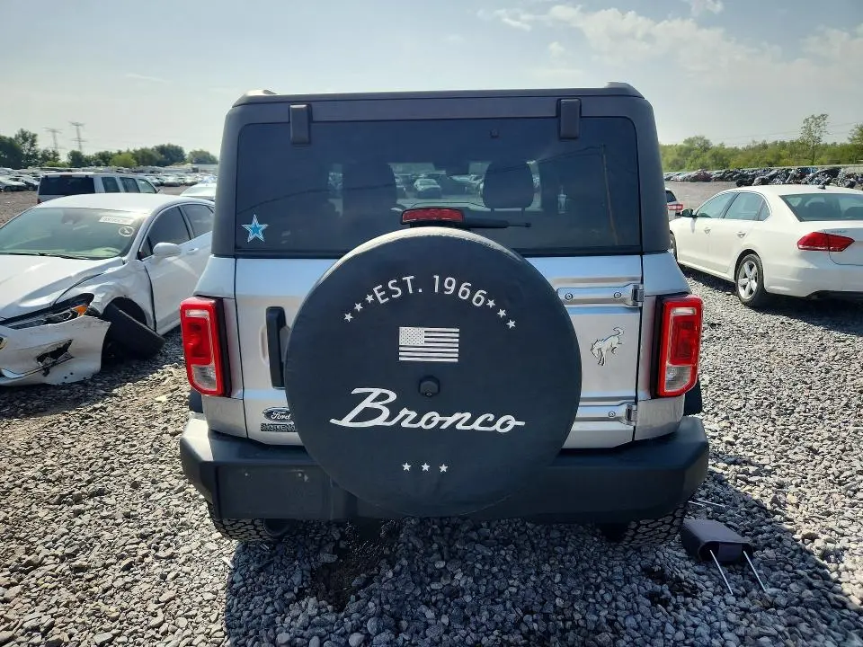 2022 FORD BRONCO BASE  