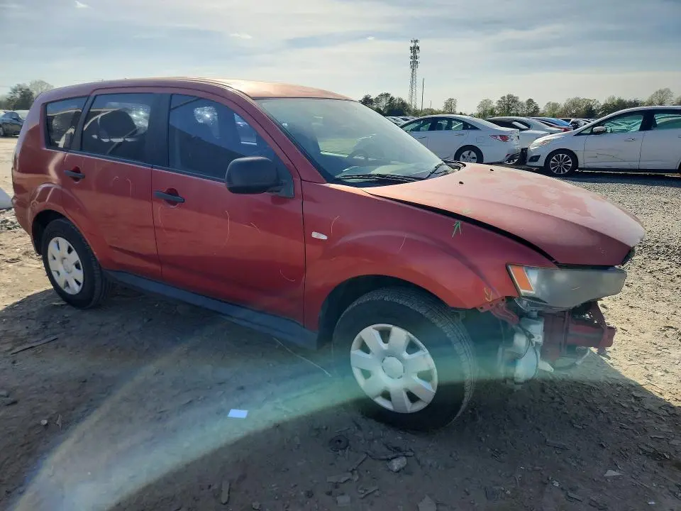 2010 MITSUBISHI OUTLANDER ES  