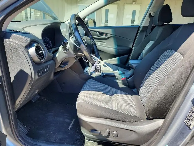 2021 HYUNDAI KONA SEL PLUS  