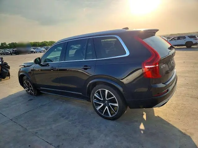 2020 VOLVO XC90 T6 MOMENTUM  
