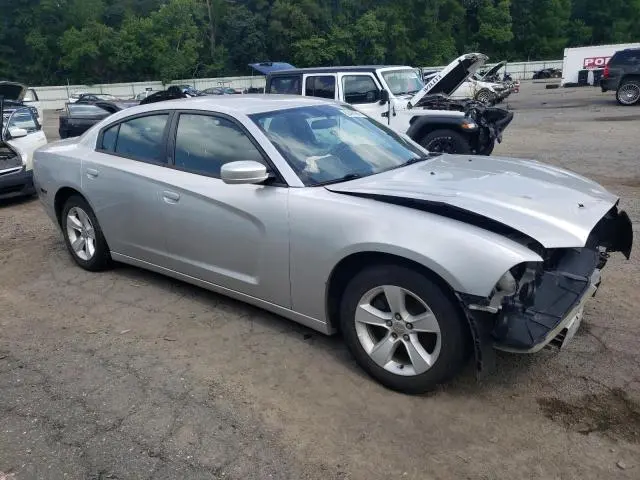2012 DODGE CHARGER SE  