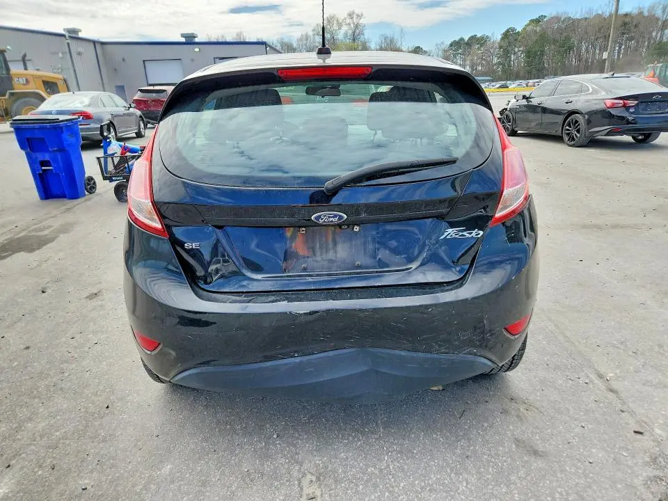 2019 FORD FIESTA SE  