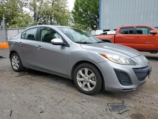 2011 MAZDA 3 I  