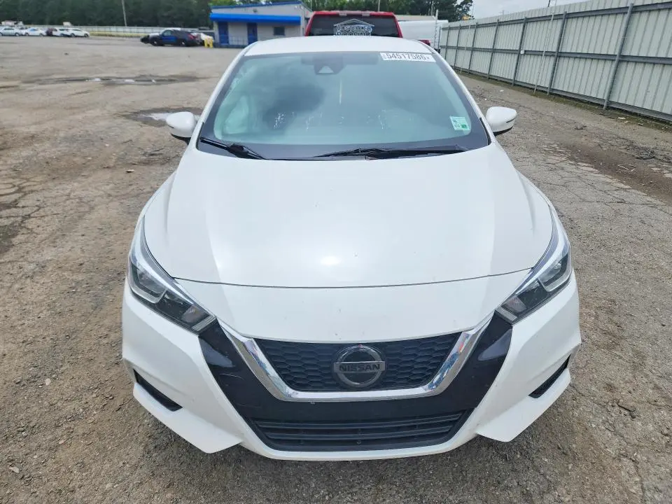 2021 NISSAN VERSA SV  