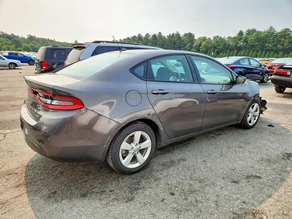 2015 DODGE DART SXT  