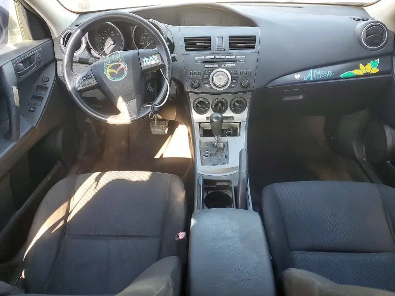 2011 MAZDA 3 I  