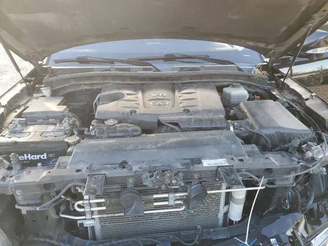2017 INFINITI QX80 BASE