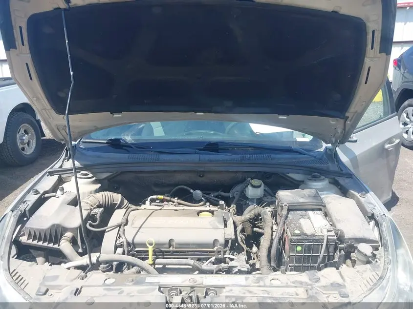 2013 CHEVROLET CRUZE LS