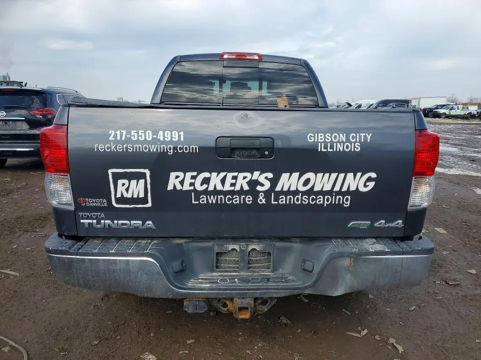2013 TOYOTA TUNDRA GRADE  