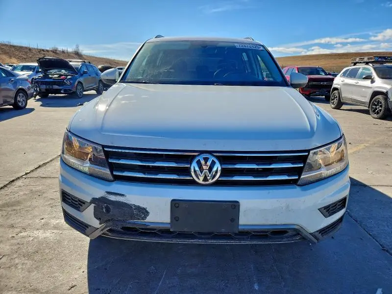 2020 VOLKSWAGEN TIGUAN SE  