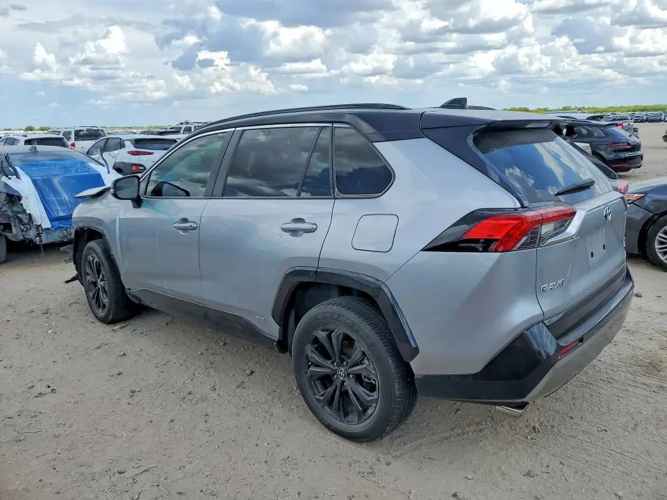 2022 TOYOTA RAV4 XSE  
