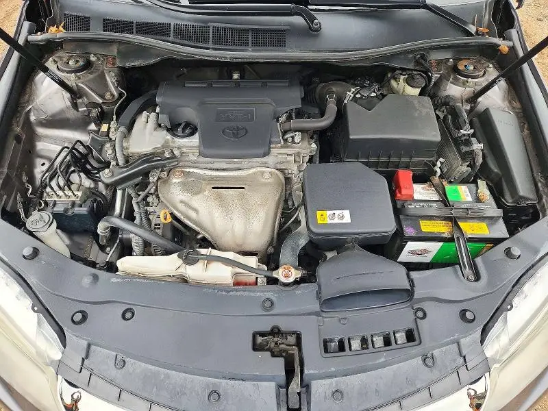 2017 TOYOTA CAMRY SE  