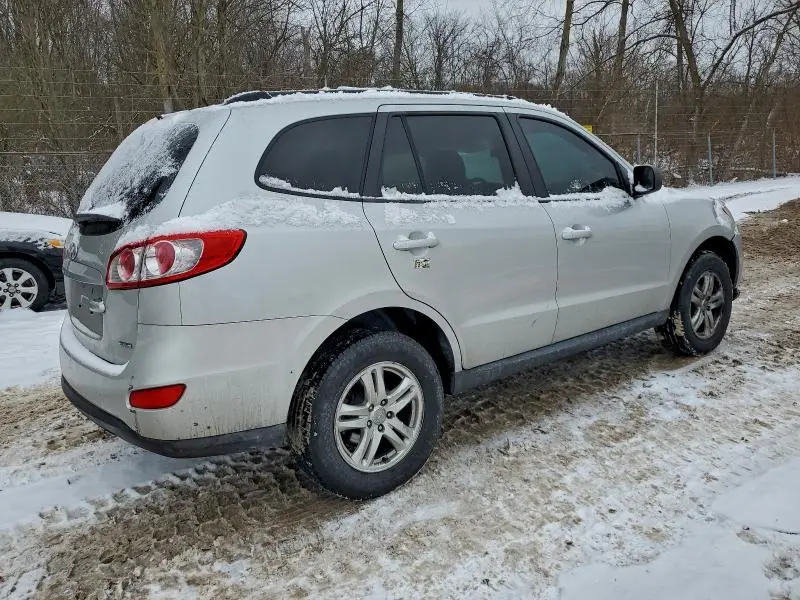 2012 HYUNDAI SANTA FE GLS  
