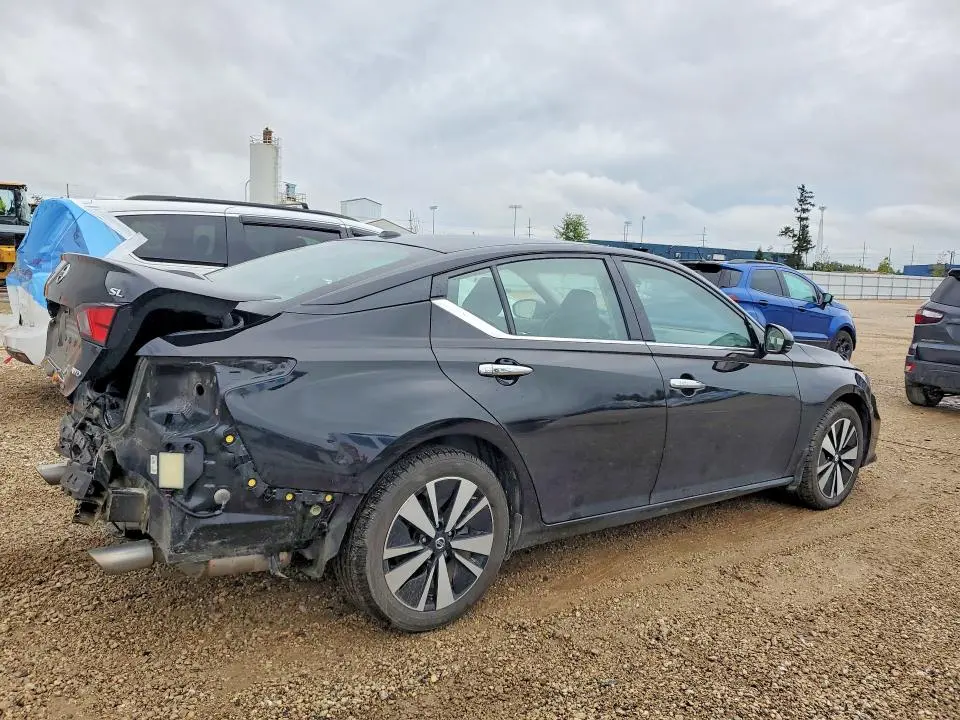 2019 NISSAN ALTIMA SL  