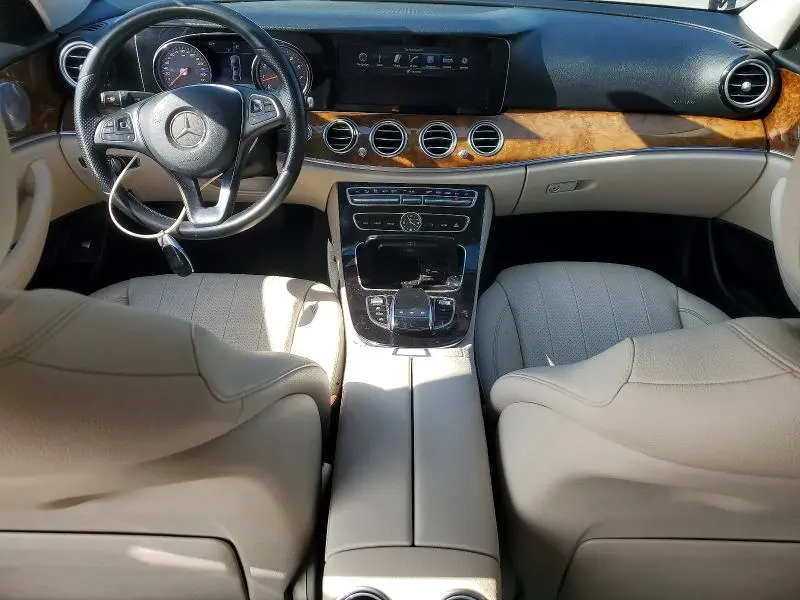 2017 MERCEDES-BENZ E 300  