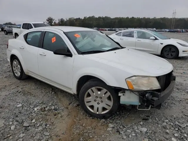 2013 DODGE AVENGER SE  